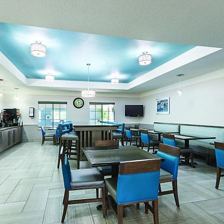 Hotel La Quinta By Wyndham Conroe Exterior foto