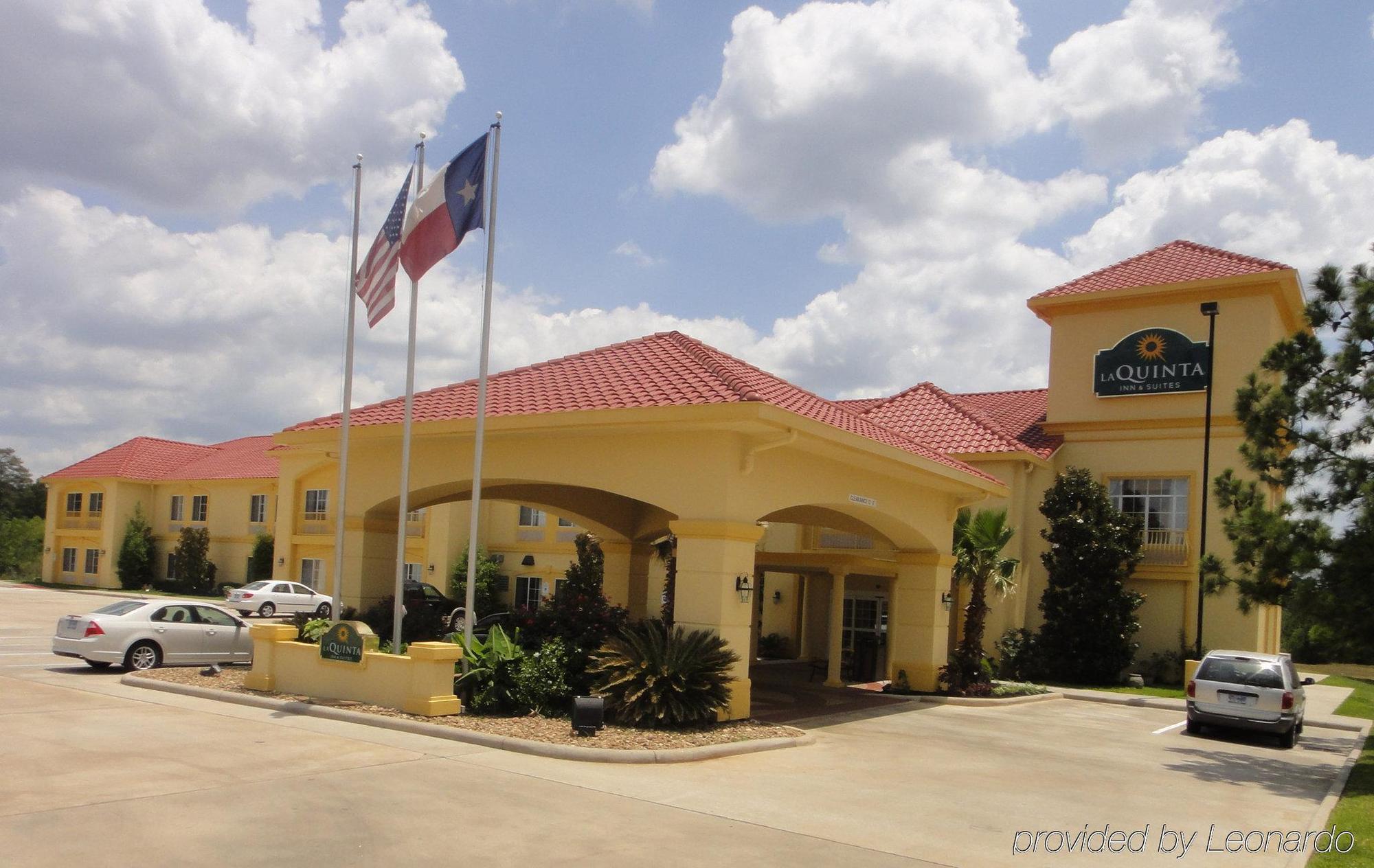 Hotel La Quinta By Wyndham Conroe Exterior foto